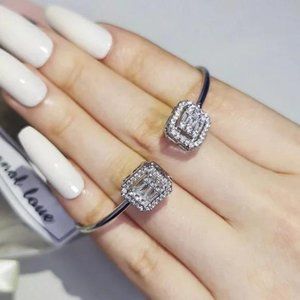 || S925 STERLING SILVER || NEW || ADJUSTABLE DIAMOND BANGLE  BRACELET